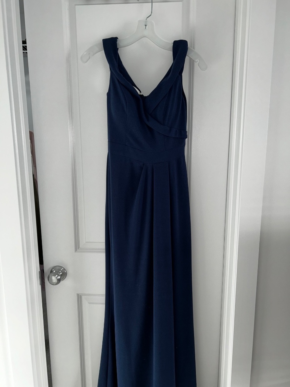 Dress - Picture 2 of 5